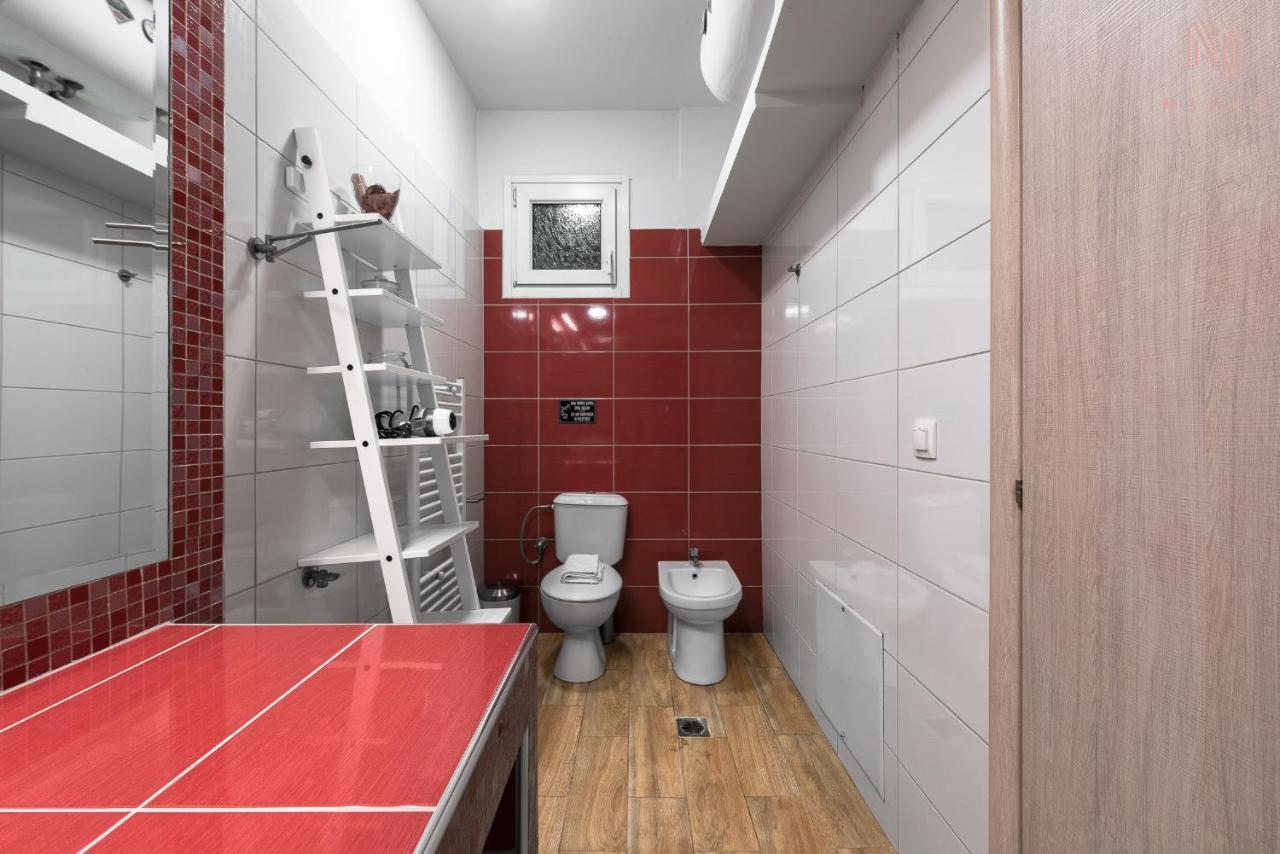 Rustique, Nilie Hospitality Mgmt Apartment Salonic Exterior foto